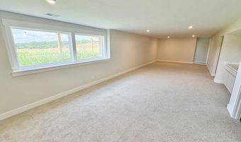 7093 Kettle Dale Ave SE, Alto, MI 49302