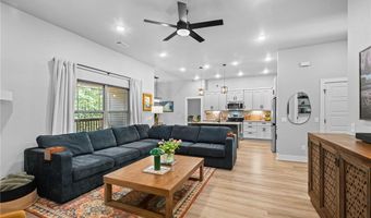2 Stanhope Ln, Bella Vista, AR 72715