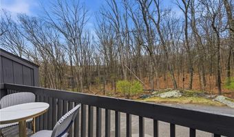 7 Wake Robin Rd 1604, Lincoln, RI 02865