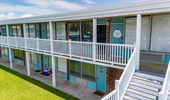 1918 W Ft Macon Rd 201, Atlantic Beach, NC 28512