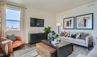 3393 N Irvington St, Aurora, CO 80019