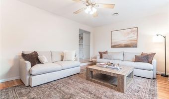 25 Stony Brook Dr, Cranston, RI 02920