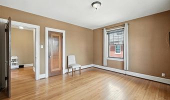 3191 Glenmore Ave, Cincinnati, OH 45211