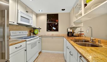 270 Bridge St Qc1-103, Bigfork, MT 59911