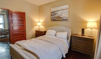 2714 Brown St, Alton, IL 62002