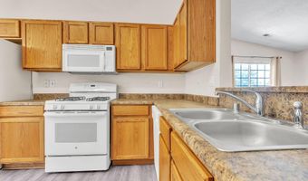 9100 Eiffel Ave SW, Albuquerque, NM 87121