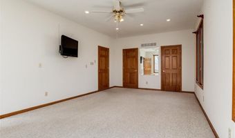 18180 S 153rd St, Basehor, KS 66007