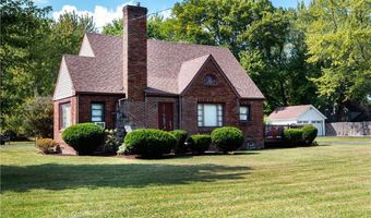 2792 S Canfield Niles Rd, Austintown, OH 44515