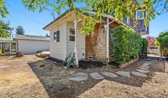 516 Gertrude Ave, Aptos, CA 95003
