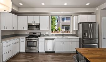 61547 SE Lincoln Ln, Bend, OR 97702