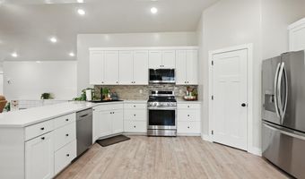 46 S Glen Canyon Dr, Cedar City, UT 84720