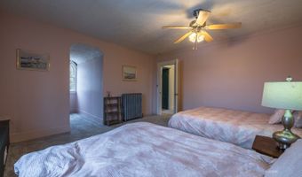 171 E State St, Athens, OH 45701