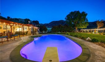 2862 Calmgarden Rd, Acton, CA 93510