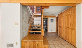 40 Indian Ladder Dr, Altamont, NY 12009