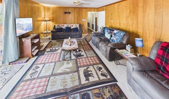 415 Redbud Dr, Ashland, KY 41102