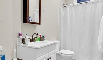 309 E Duffy St, Savannah, GA 31401
