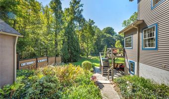 3596 Glenwood Dr, Austinburg, OH 44010