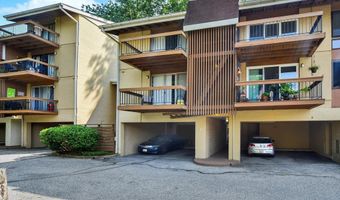 7 CROSS KEYS Rd 7E, Baltimore, MD 21210