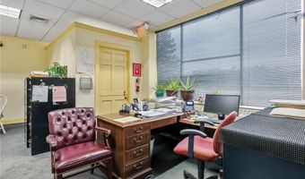 634 Park Ave, Cranston, RI 02910