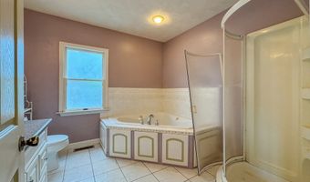 24 Friendship St, Billerica, MA 01821
