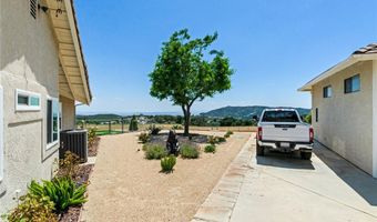 13288 Oak Crest Dr, Yucaipa, CA 92399