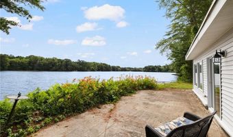 25 Willow Dr, Hopkinton, RI 02832