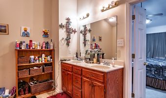 107 Sunrise Cv, Batesville, MS 38606