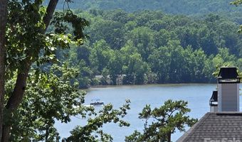 178 Kingfisher Ct 29, Badin Lake, NC 28127