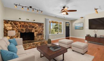 19228 Hill St, Anderson, CA 96007