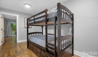 549 Clubhouse Dr, Banner Elk, NC 28604