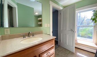 11522 Strouds Run Rd, Athens, OH 45701