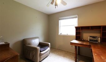 2804 N McMillan Ave, Bethany, OK 73008