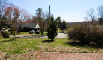 144 Maple Ln, Amherst, VA 24521