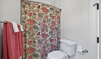 262 Dietrich Rd, Ballwin, MO 63021