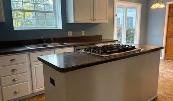 815 Hewett Dr, Ann Arbor, MI 48103