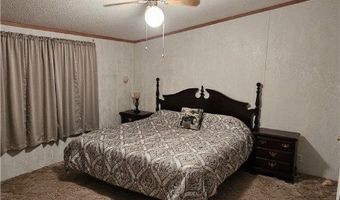 2156 Maxton St, Autryville, NC 28318