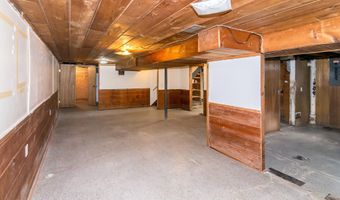 1420 Hatcher Cres, Ann Arbor, MI 48103