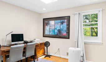 5801 DEVONSHIRE Dr, Bethesda, MD 20816