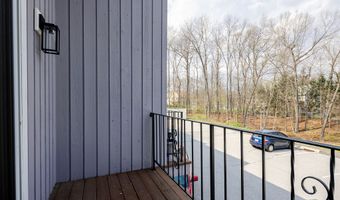10 Monika Ln 10, Brookfield, CT 06804