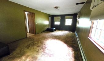 50 Woodhaven Dr, Burlington, CT 06013