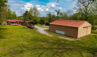 819 E Washington Ave, Ava, MO 65608