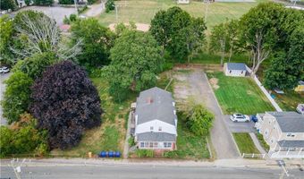122 Market St, Warren, RI 02885