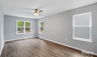 419 Alpha St, Charlotte, NC 28205