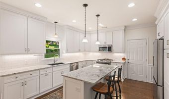 1905 Broadwell Oaks Dr, Alpharetta, GA 30004