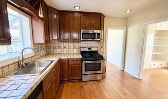 1033 Fountain St, Alameda, CA 94501