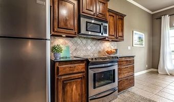 2510 Waterford Ct, Bartlesville, OK 74006