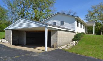 227 S. Seventh St, Albion, IL 62806