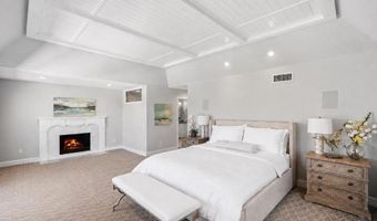 2340 Rue Des Chateaux, Carlsbad, CA 92008