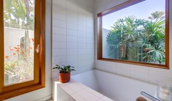 1015 Via Mil Cumbres, Solana Beach, CA 92075