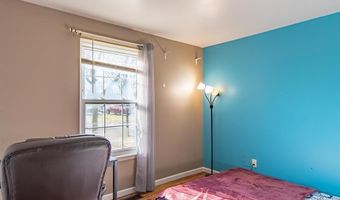 2163 Hemlock Dr, Ann Arbor, MI 48108